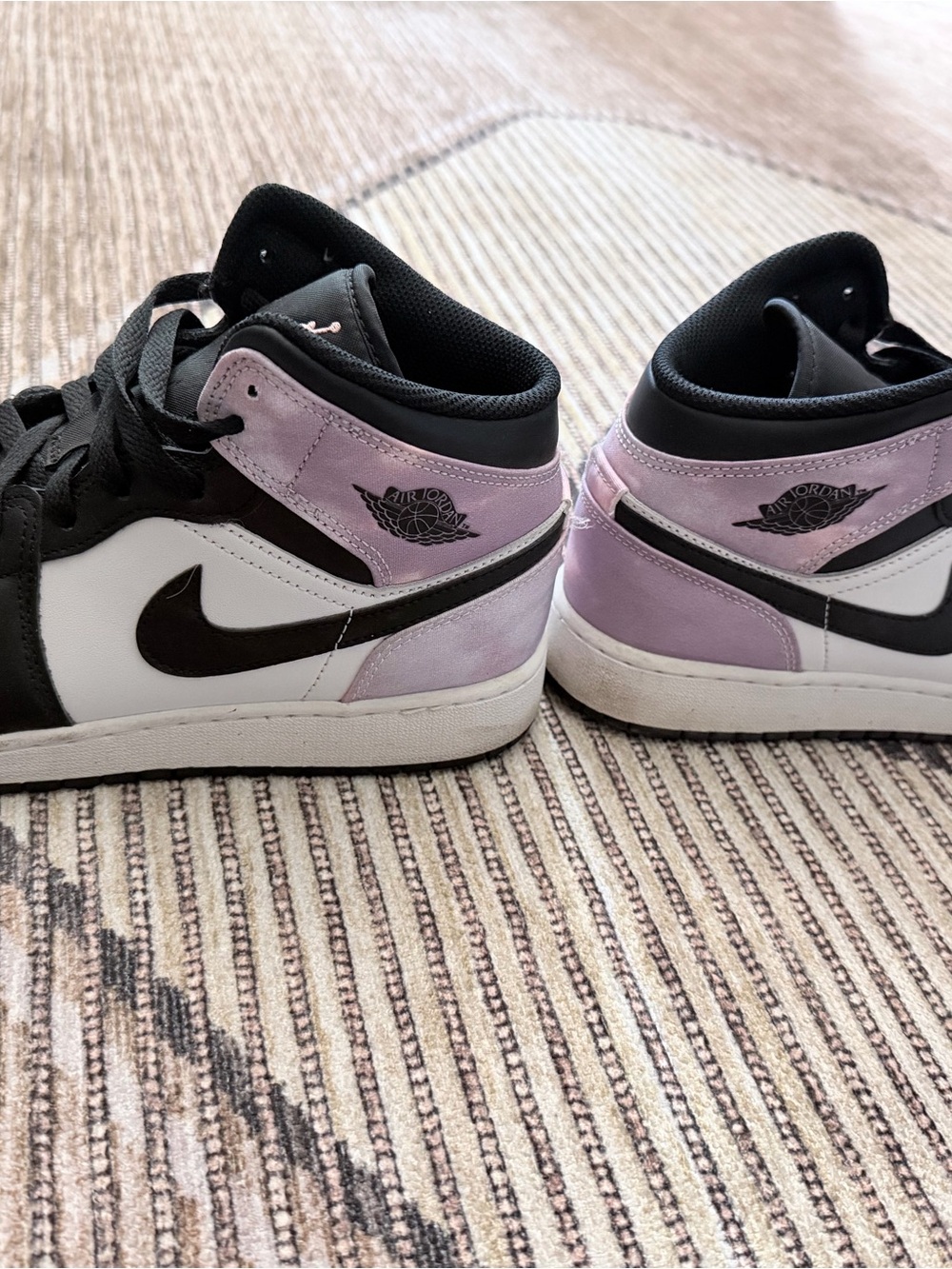Nike Air Jordan 1 Mid - Black, White & Light Pink - Picture 3 of 6